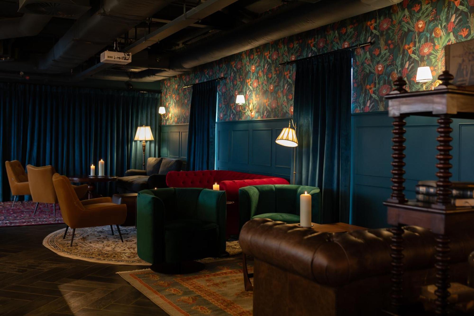 Hotel Moxy Edinburgh Fountainbridge Exterior foto